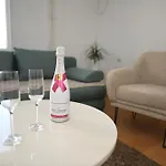 Cinema Vardar Apartment, Downtown, Pedestrian Zone, #free Parking#