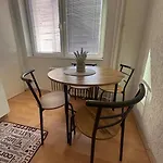 アパート Cinema Vardar Apartment, Downtown, Pedestrian Zone, #free Parking# スコピエ