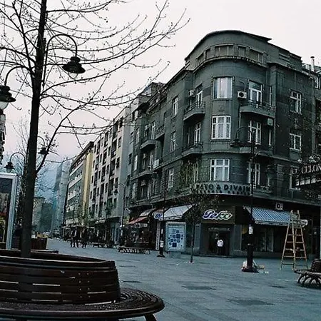 Διαμέρισμα Cinema Vardar Apartment, Downtown - Pedestrian Zone, Fully Air-conditioned, Free Parking Σκόπια