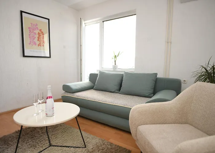Cinema Vardar Apartment, Downtown, Pedestrian Zone, #free Parking# Lejlighed *
