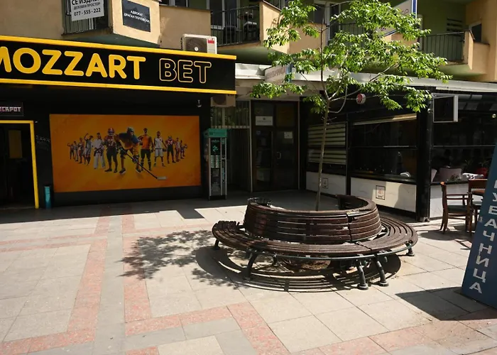 Cinema Vardar Apartment, Downtown, Pedestrian Zone, #free Parking# * 스코페