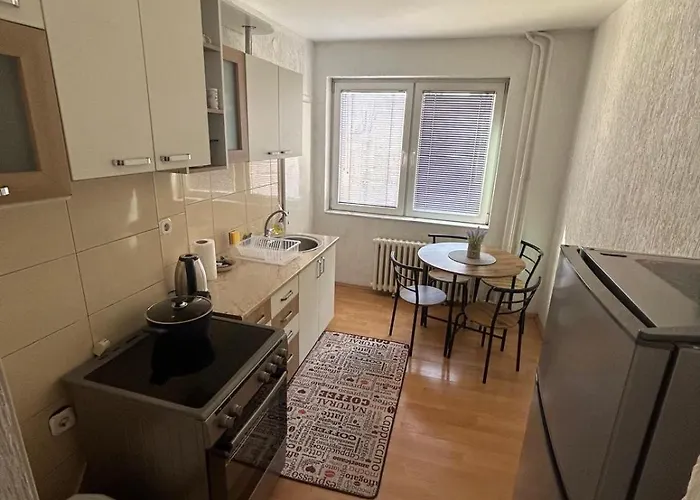 Cinema Vardar Apartment, Downtown, Pedestrian Zone, #free Parking# 아파트